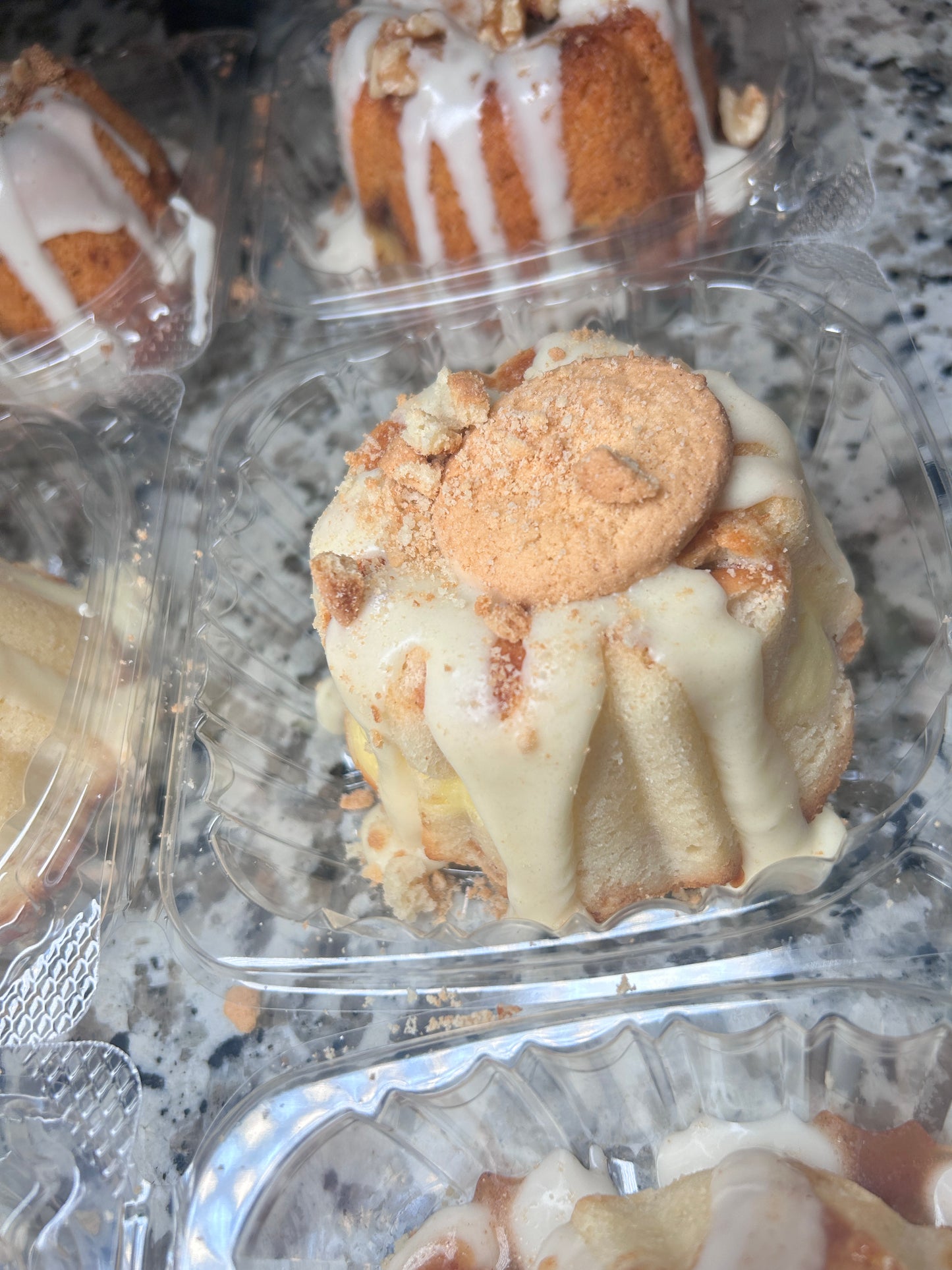 YUMMM! Mini Bundts -4.5in