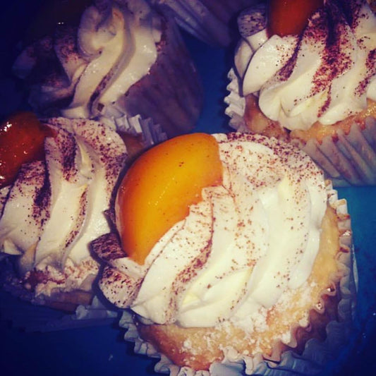 1 Dozen - Peach Cobbler Cupcakes