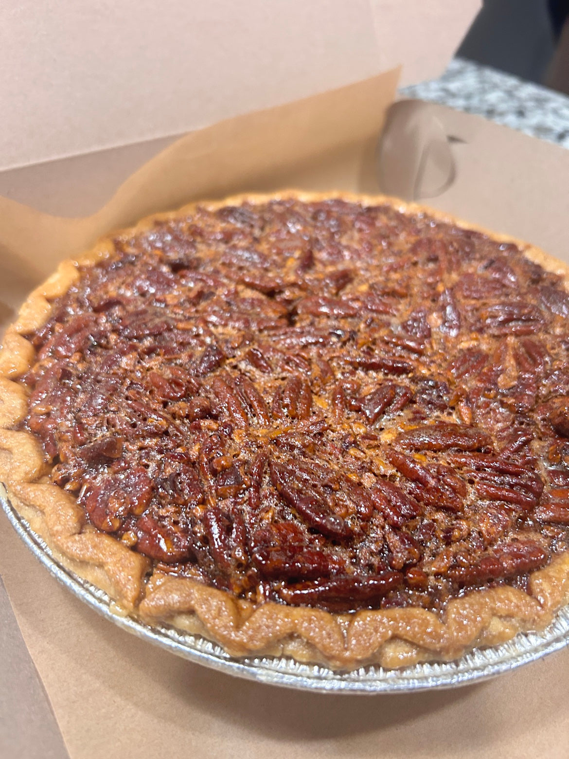 Drunkin pecan pie - Yummm A Cupcakery Thanksgiving pies