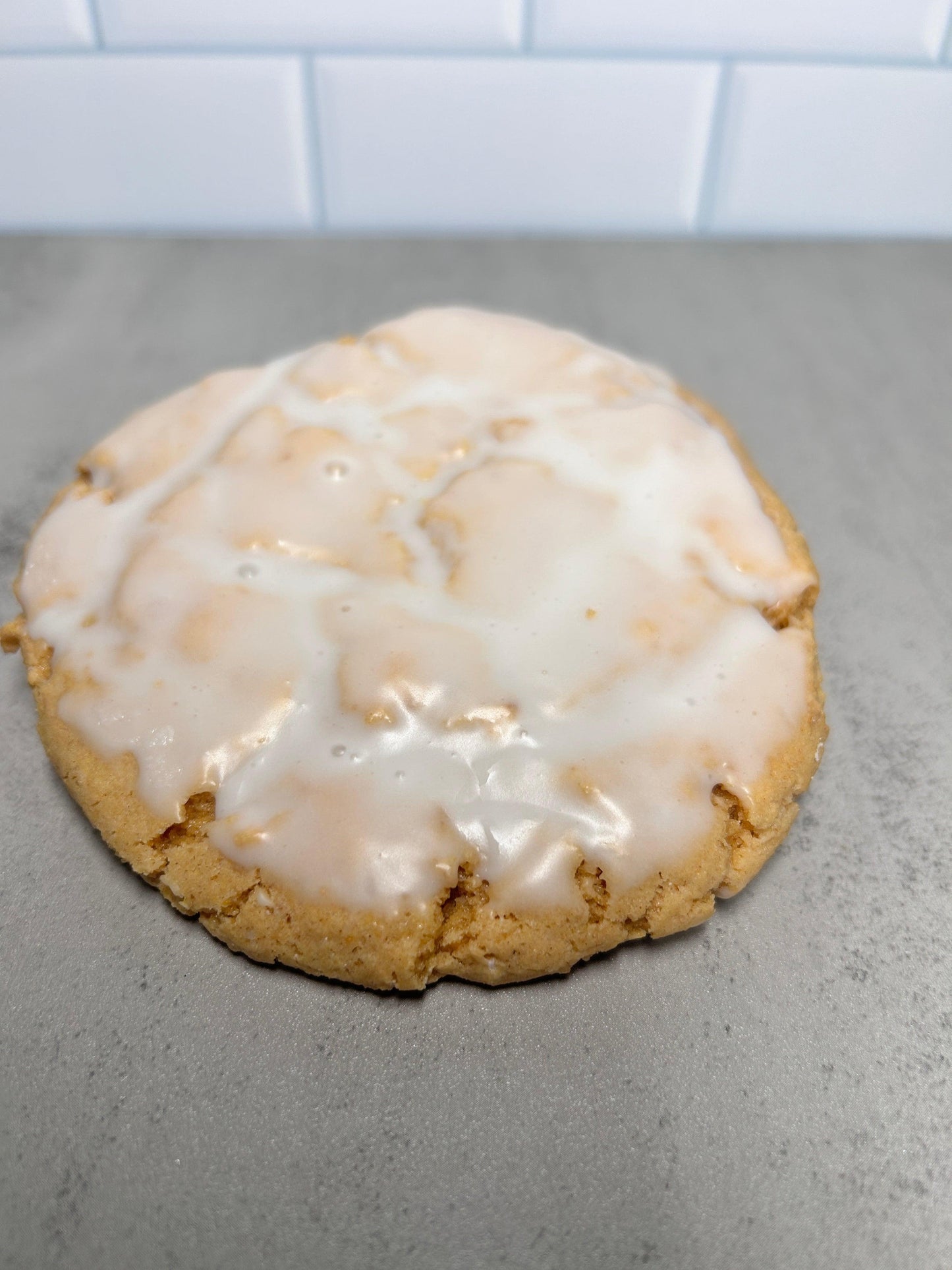 Spiced Iced Oatmeal Cookie - YUMMM! A Cupcakery