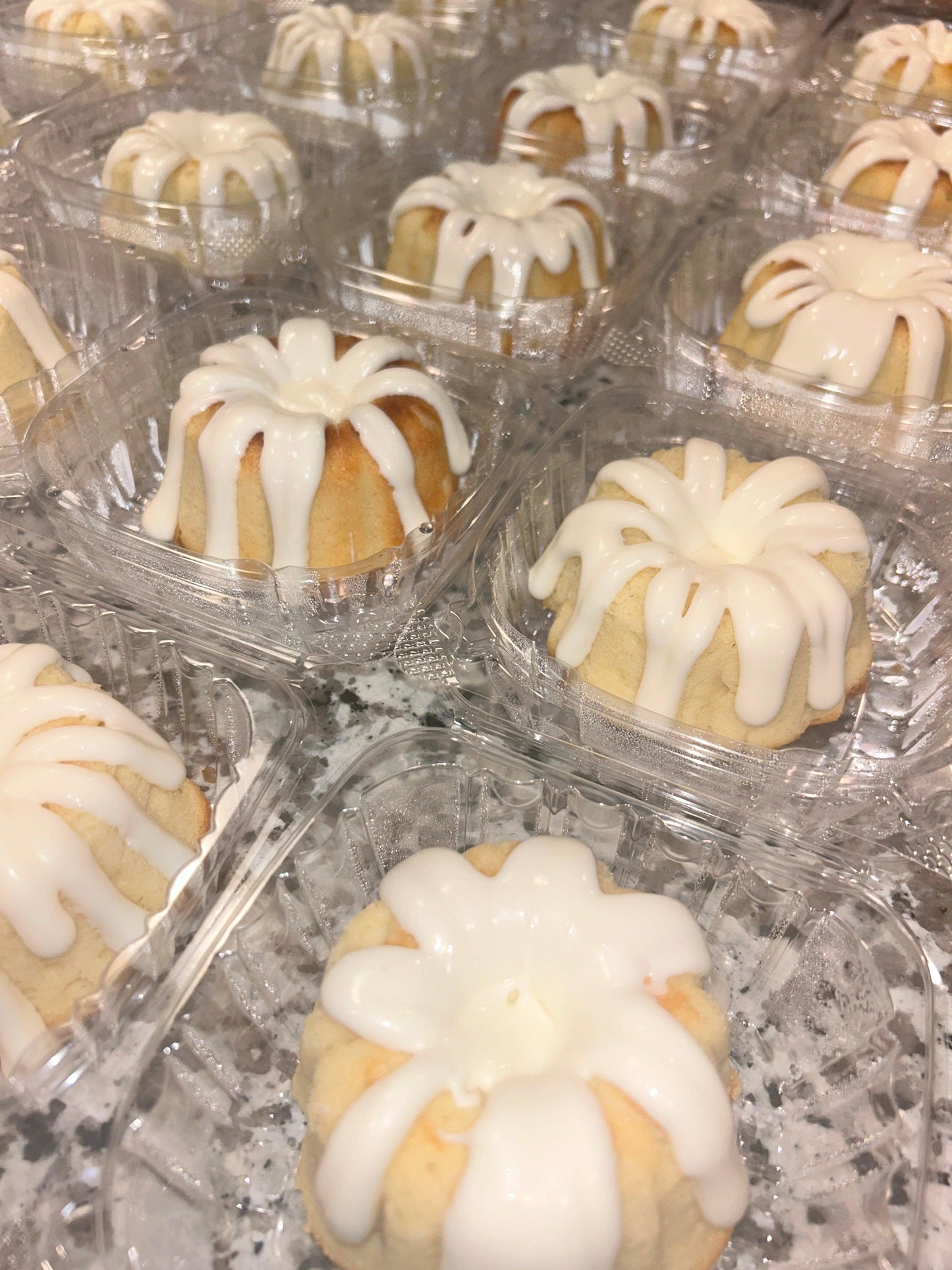 Mini YUMMM! Bundts - Cream Cheese Poundcake