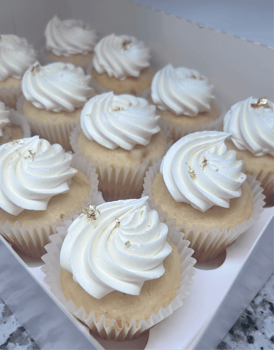 1 Dozen - Vanilla Bean Cupcakes - YUMMM! A Cupcakery