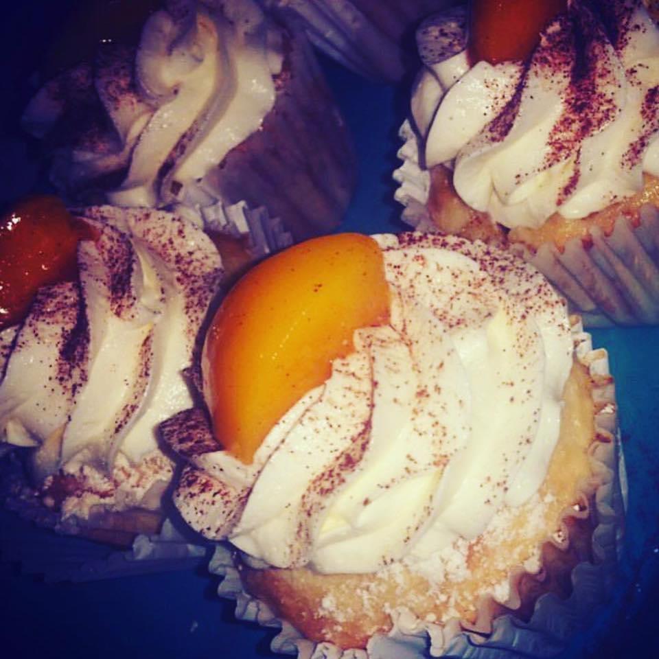 1 Dozen - Peach Cobbler Cupcakes - YUMMM! A Cupcakery