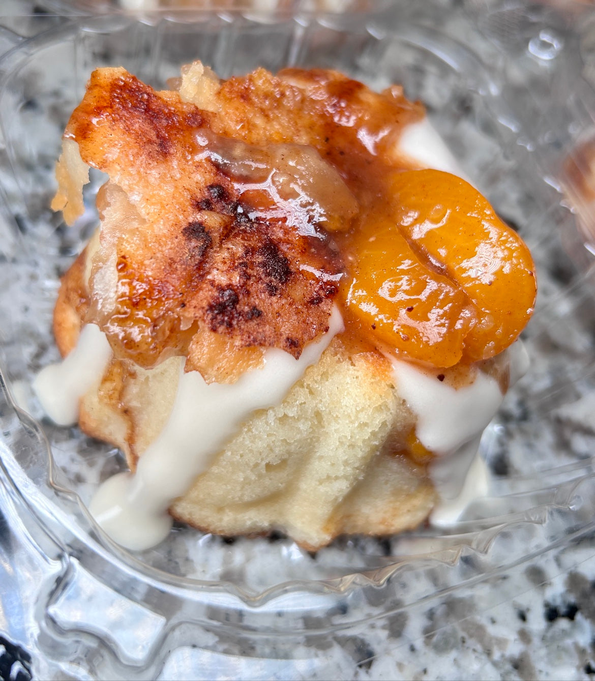Loaded peach cobbler pound cake - Yummm A Cupcakery Thanksgiving